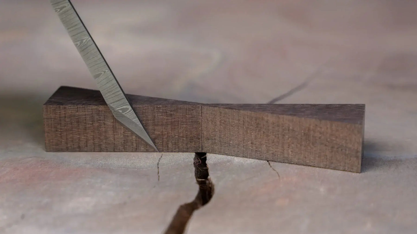 The Damascus 2.0 Marking Knife & Blacktail Studio Tri-Blend Tee Bundle